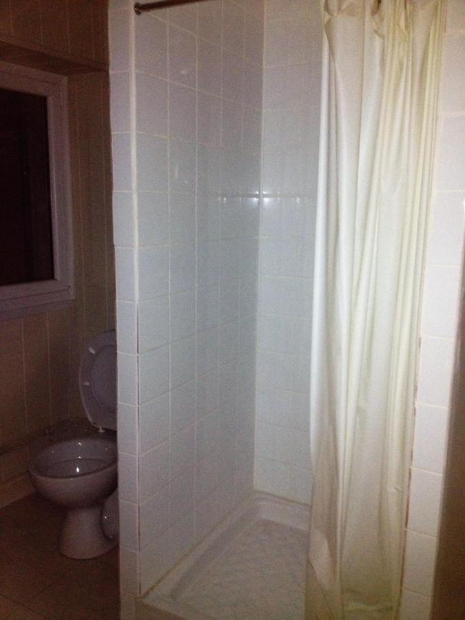 Hebergement Pour 2 Personnes,1 Chambres, Salon, Salle A Manger, Grand Garage Possibilite D'Un Lit 1 Personne Supplementaire Pour 15 Euros Sancoins المظهر الخارجي الصورة