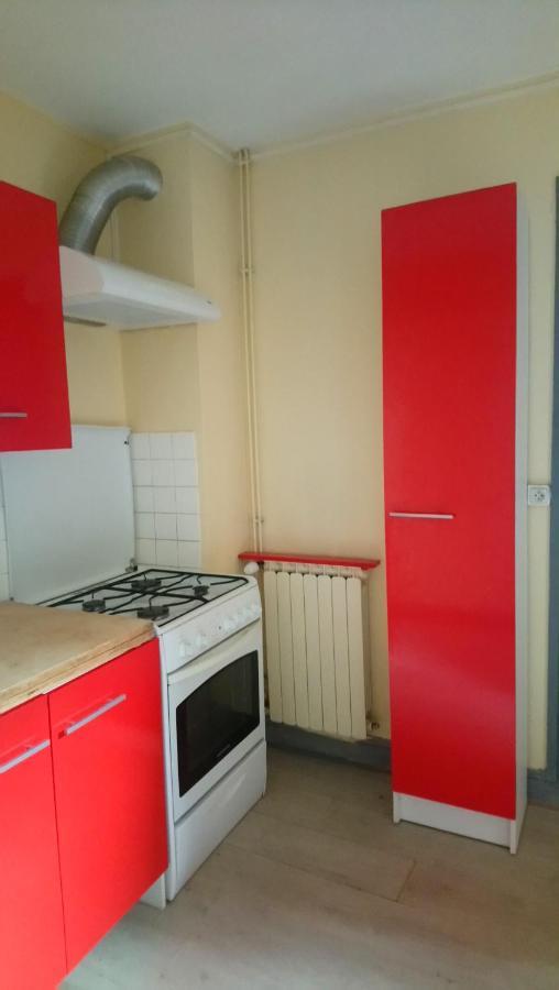 Hebergement Pour 2 Personnes,1 Chambres, Salon, Salle A Manger, Grand Garage Possibilite D'Un Lit 1 Personne Supplementaire Pour 15 Euros Sancoins المظهر الخارجي الصورة